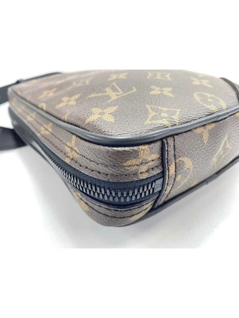 Louis Vuitton Shoulder Bag Solar